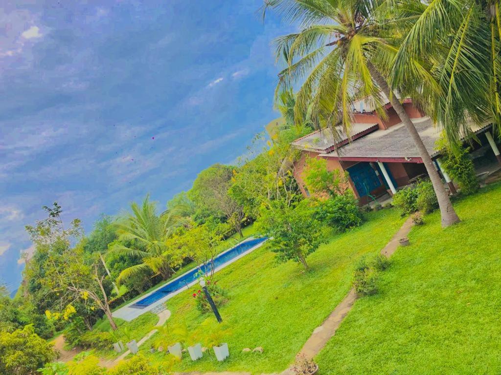 Serenity Lake Resort Yala Tissamaharama Dış mekan fotoğraf